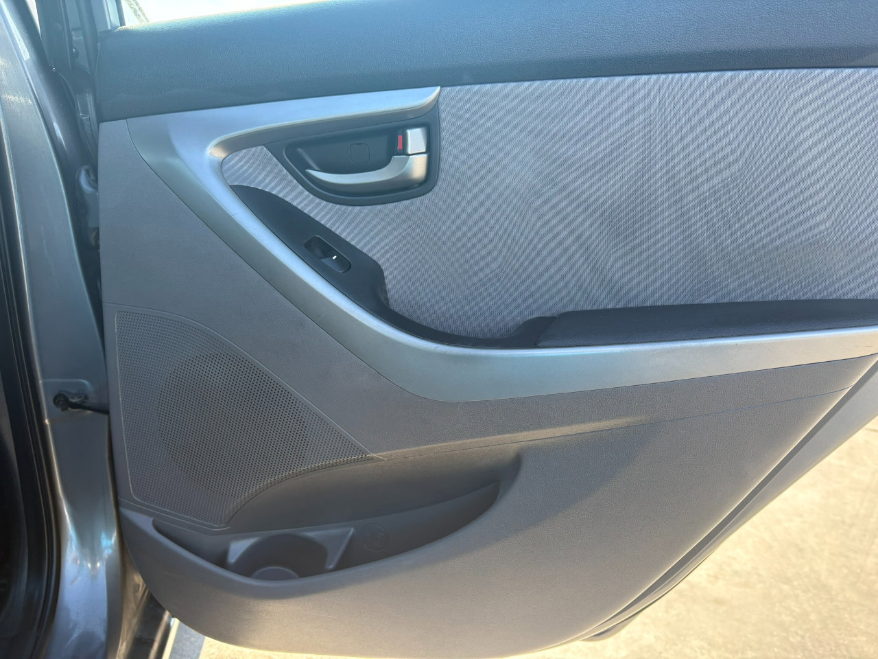 Used 2013 Hyundai Elantra GLS w/ Preferred Pkg image 31