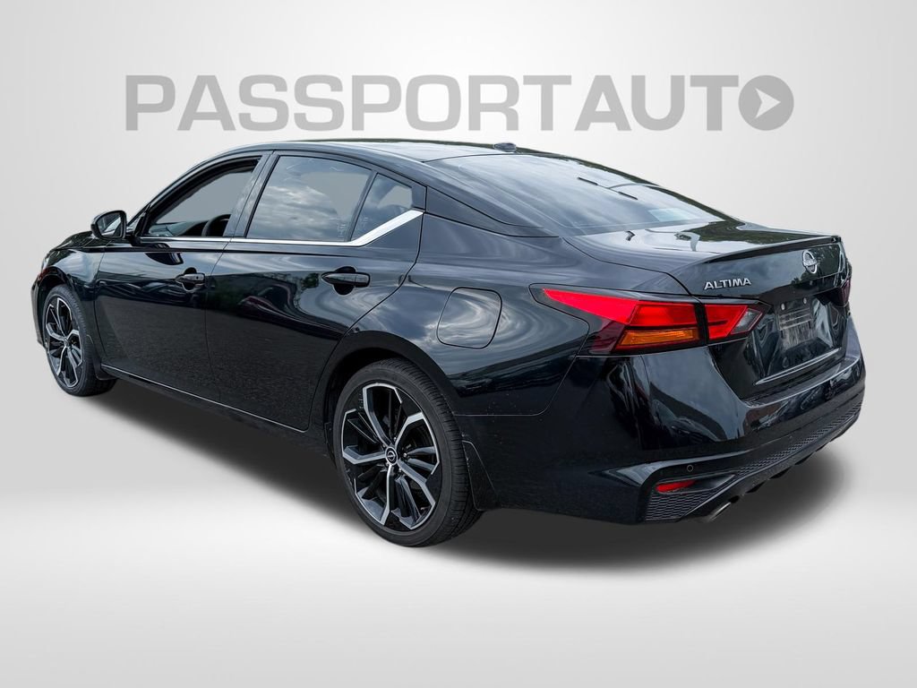 Certified 2025 Nissan Altima 2.5 SR w/ SR Premium Package FWD image 3