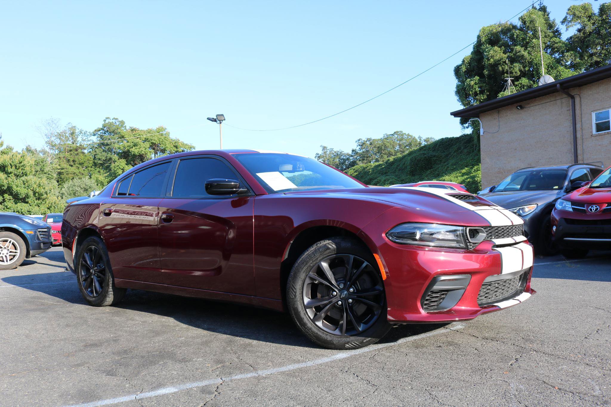 Used 2020 Dodge Charger SXT w/ Blacktop Package image 3