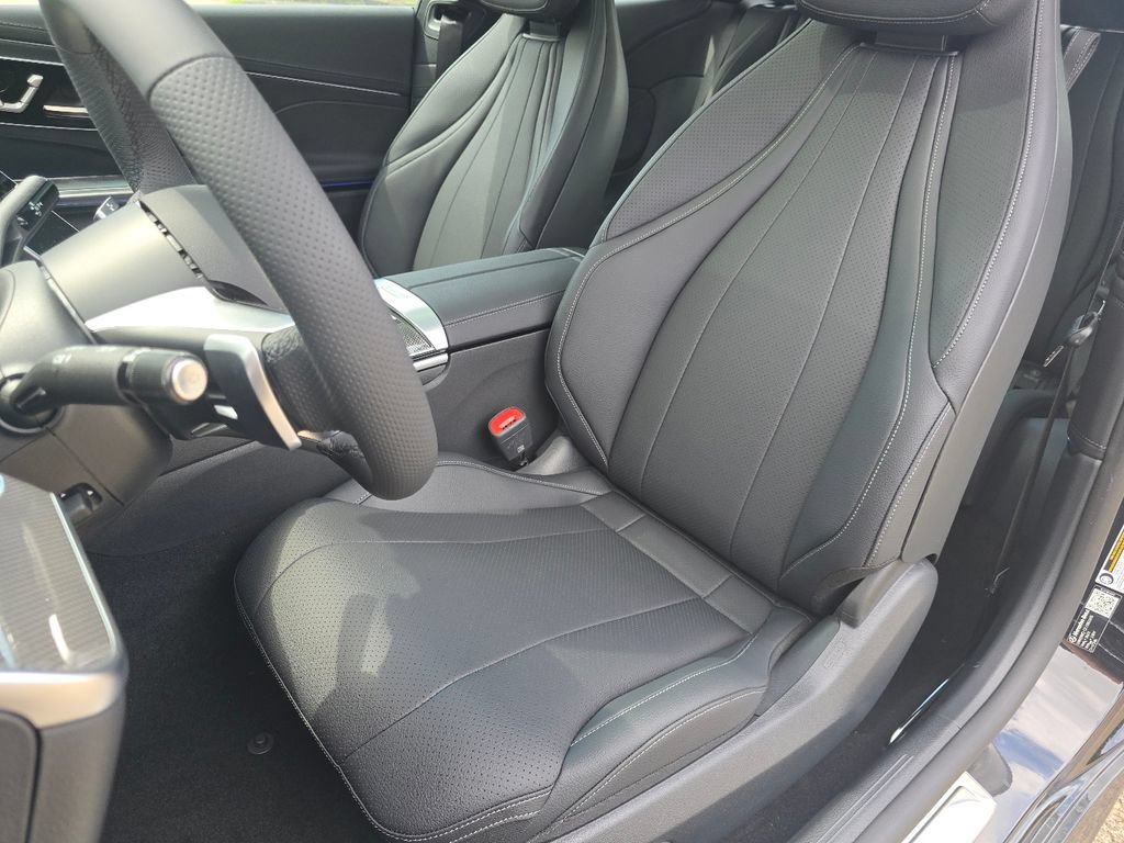 New 2026 Mercedes-Benz CLE 300 4MATIC Coupe image 25