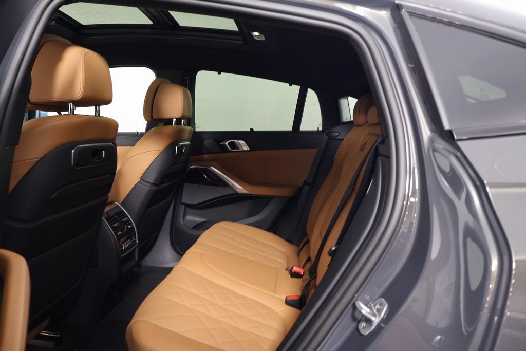 New 2027 BMW X6 xDrive40i AWD/4WD image 6