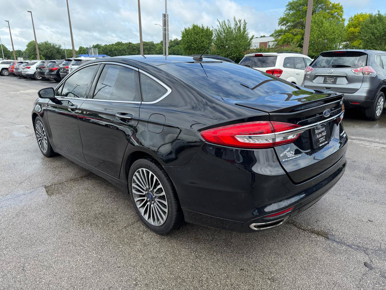 Used 2018 Ford Fusion Titanium AWD/4WD image 5