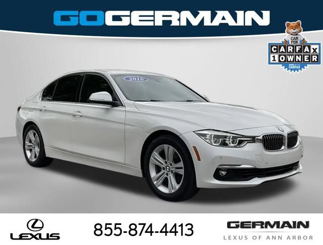 Used 2016 BMW 328i xDrive Sedan AWD/4WD image 10