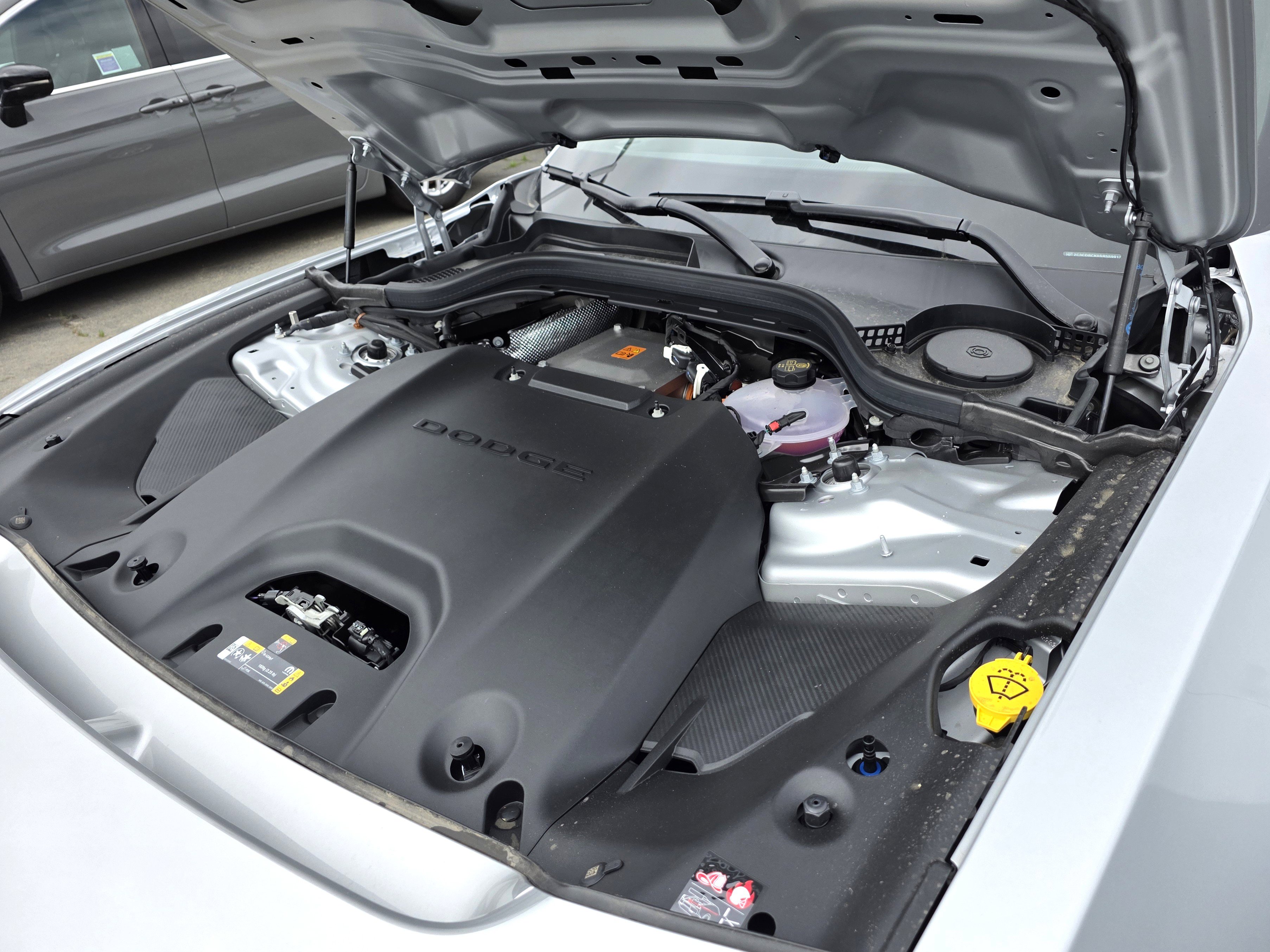 New 2025 Dodge Charger R/T w/ Sun & Sound Package AWD/4WD image 18