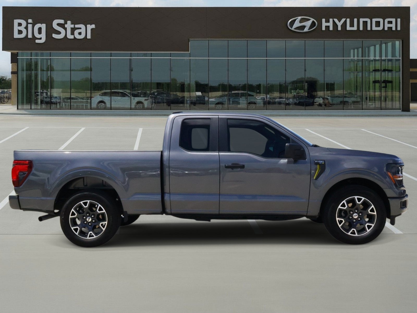 Used 2024 Ford F150 STX RWD image 5