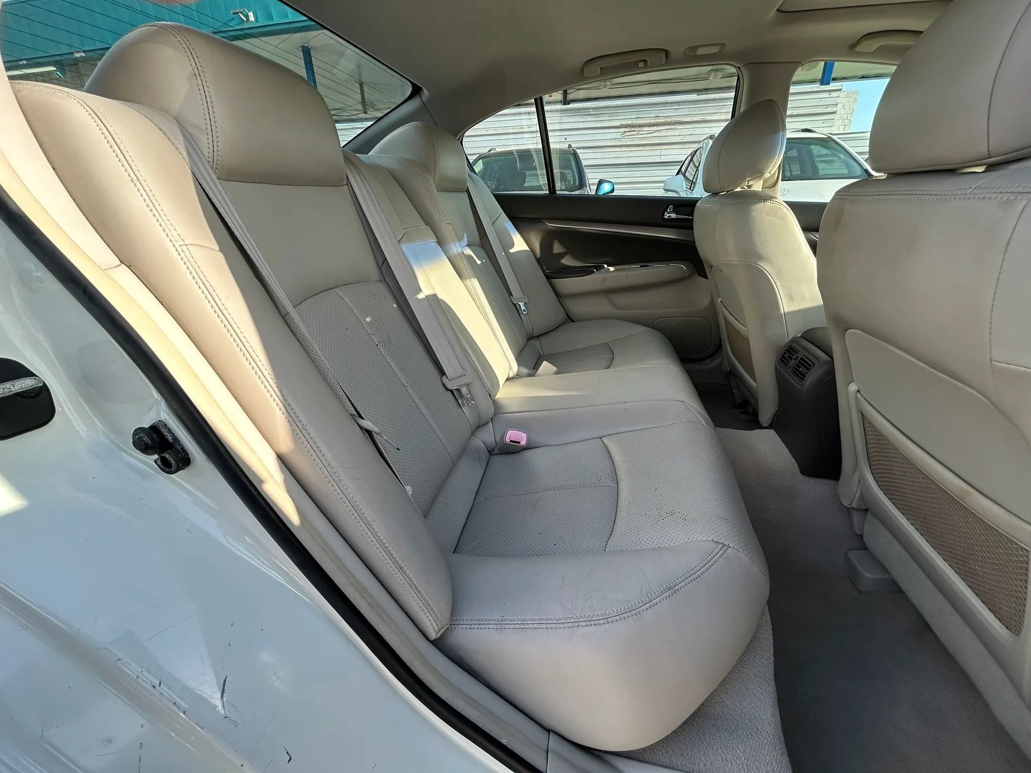 Used 2010 INFINITI G37 Journey w/ Premium Pkg RWD image 17