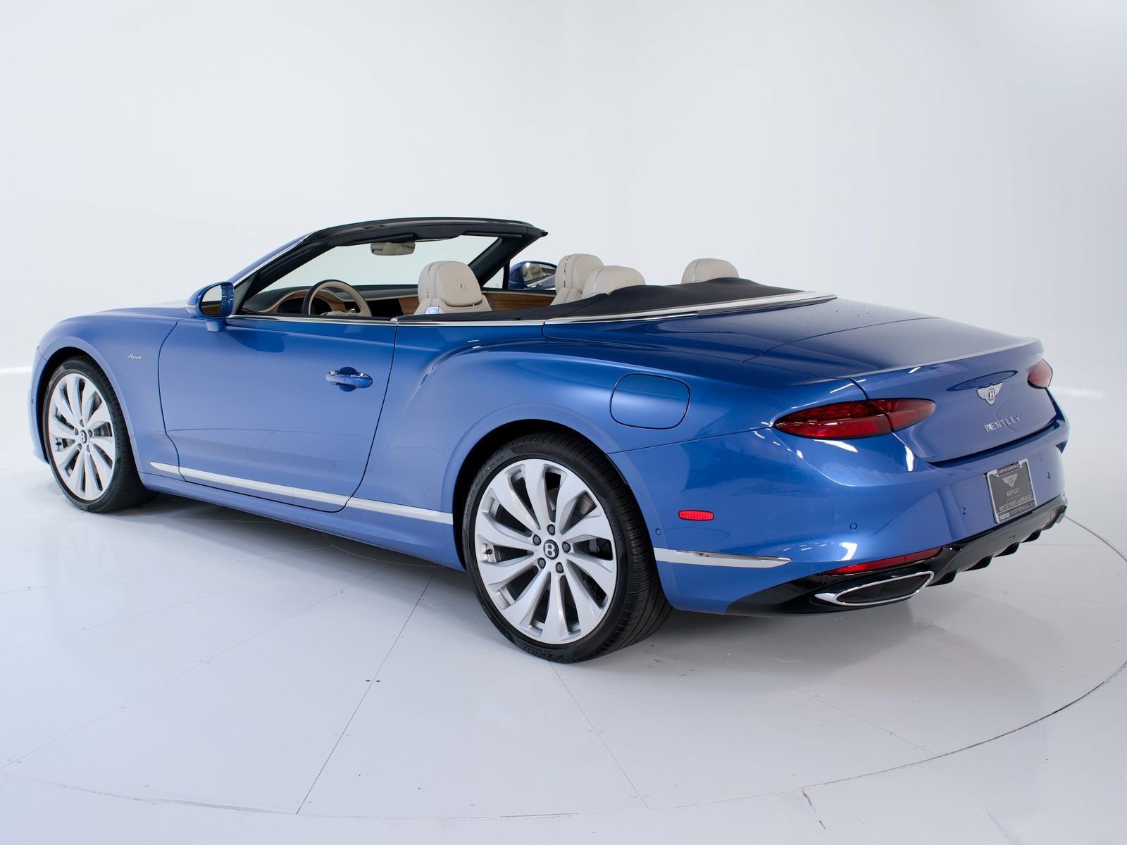 New 2026 Bentley Continental GTC image 3