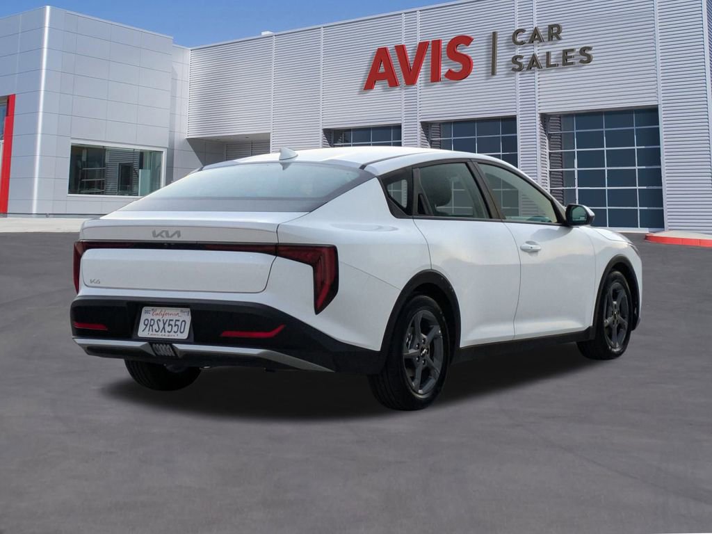 Used 2025 Kia K4 LXS image 6