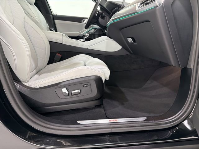 Used 2023 BMW X6 xDrive40i w/ Climate Comfort Package AWD/4WD image 20