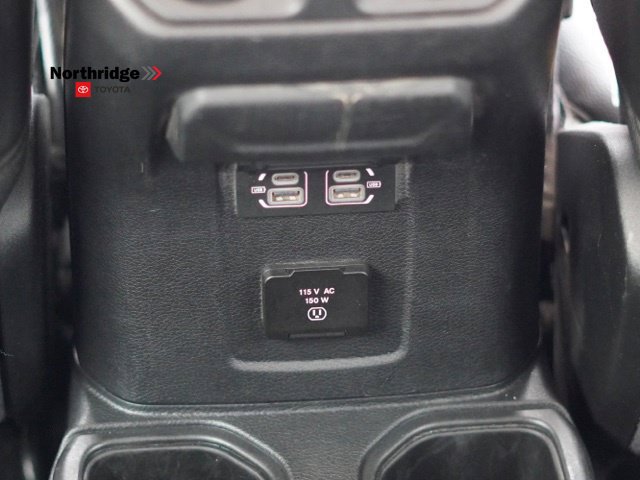 Used 2021 Jeep Wrangler Rubicon AWD/4WD image 38