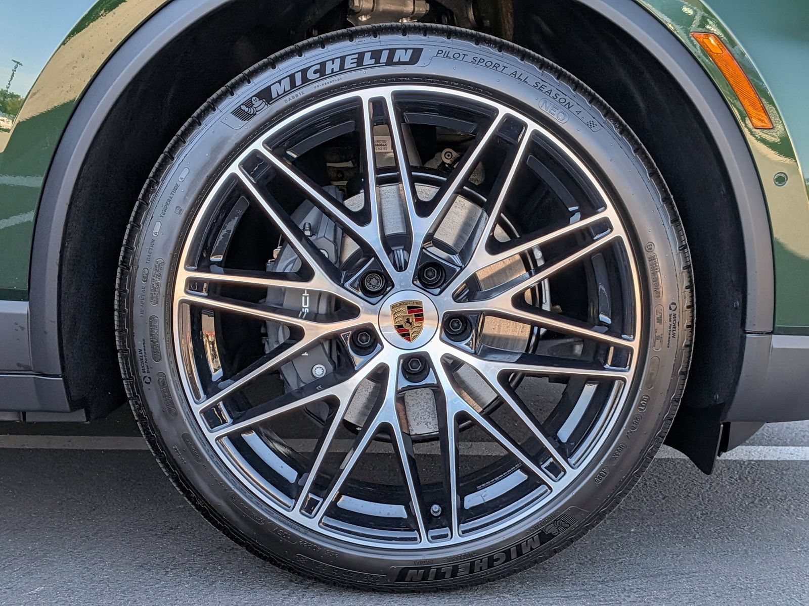 New 2026 Porsche Macan Electric RWD image 12