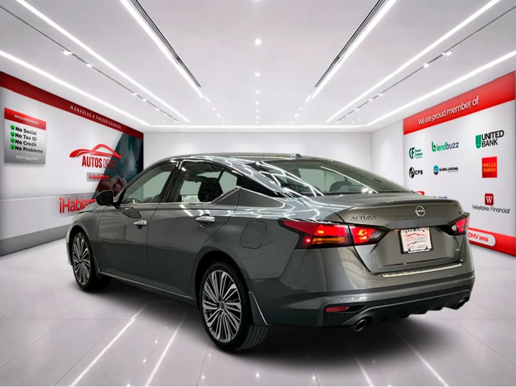 Used 2023 Nissan Altima 2.5 SL AWD/4WD image 5