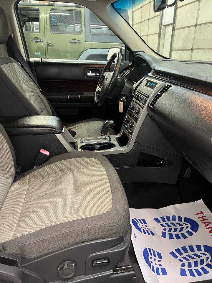 Used 2011 Ford Flex SEL image 39