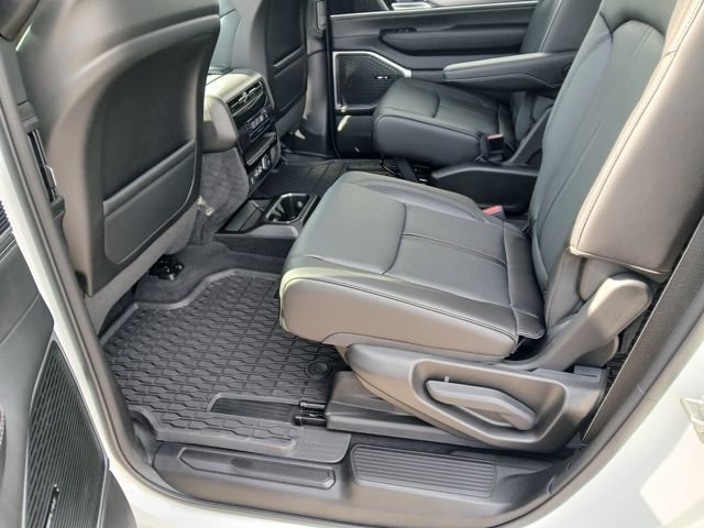 New 2026 Jeep Grand Wagoneer 4WD w/ Premium Group I image 28