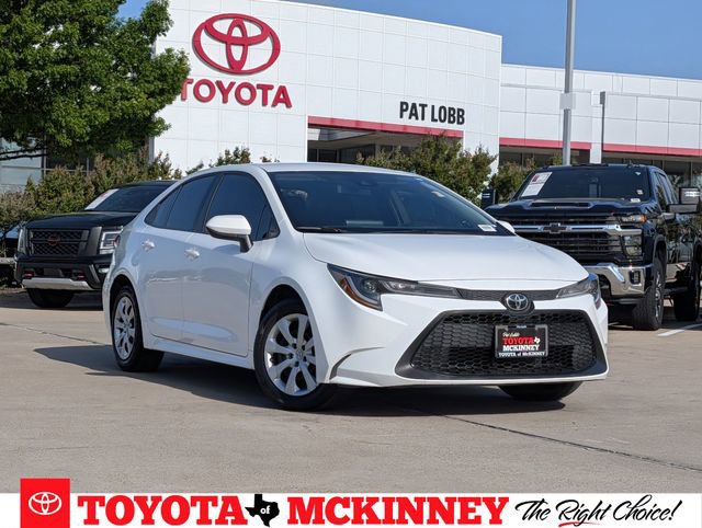 Certified 2022 Toyota Corolla LE image 1