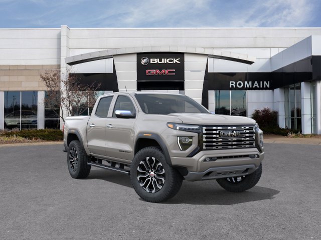 New 2026 GMC Canyon Denali w/ LPO, Black Badging Package