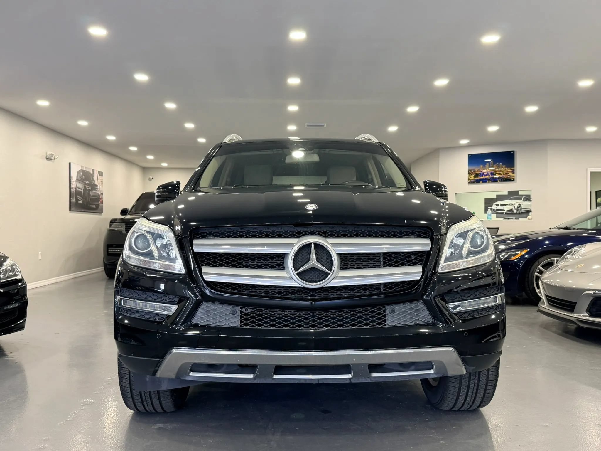 Used 2014 Mercedes-Benz GL 450 4MATIC image 2