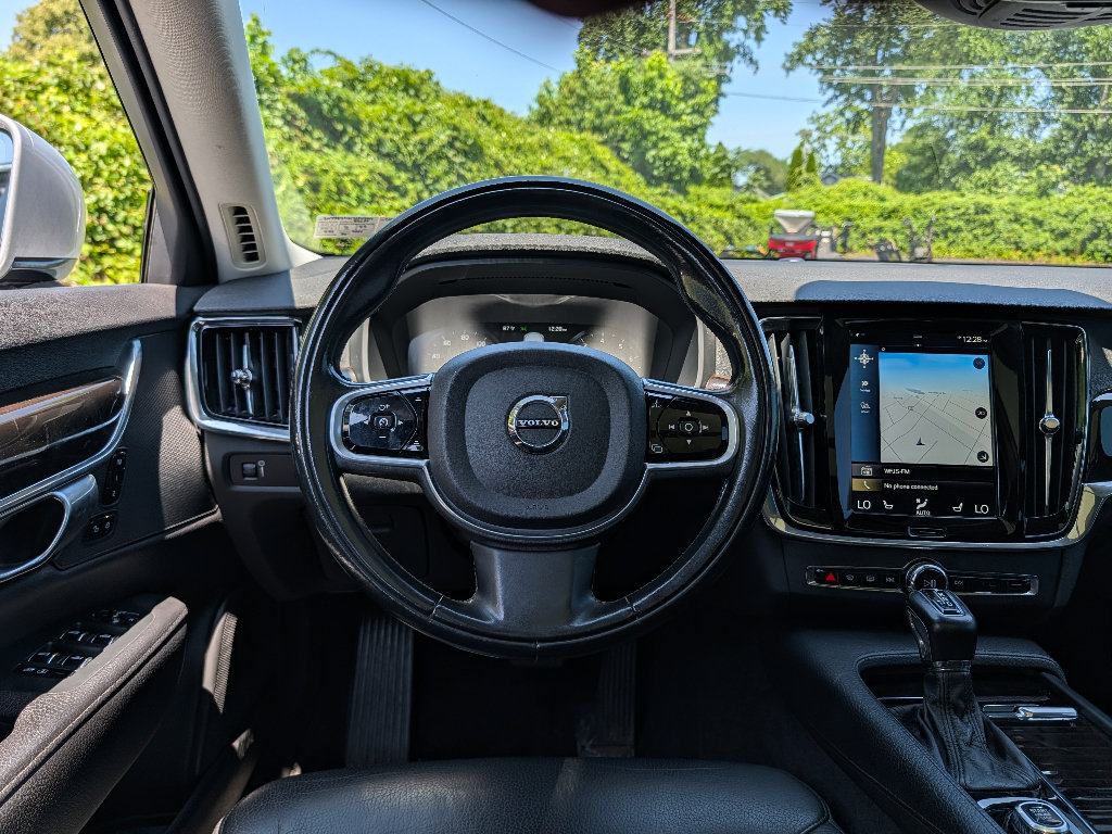 Used 2018 Volvo S90 T5 Momentum w/ Convenience Package AWD/4WD image 31