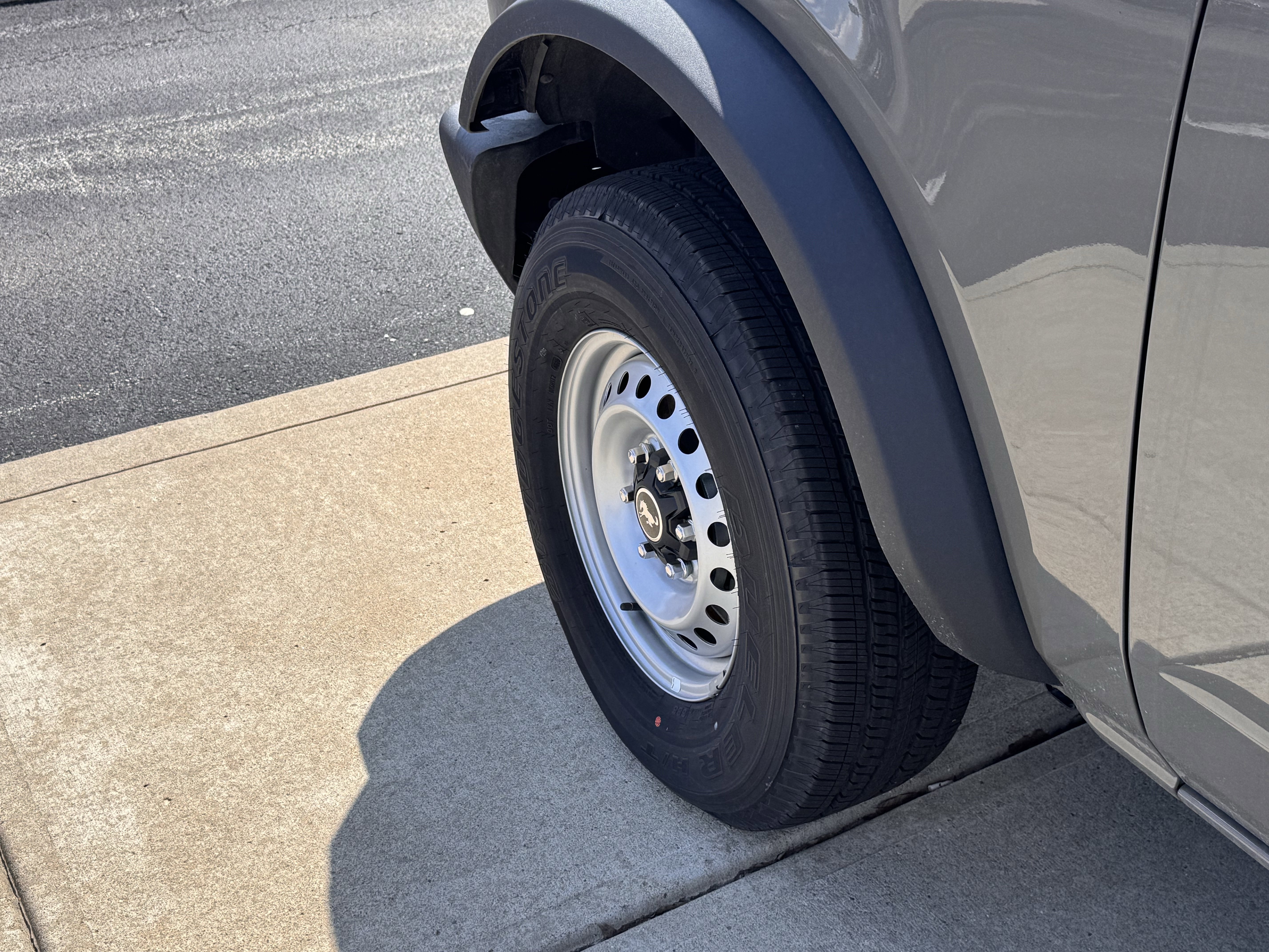 New 2026 Ford Bronco 4-Door image 6