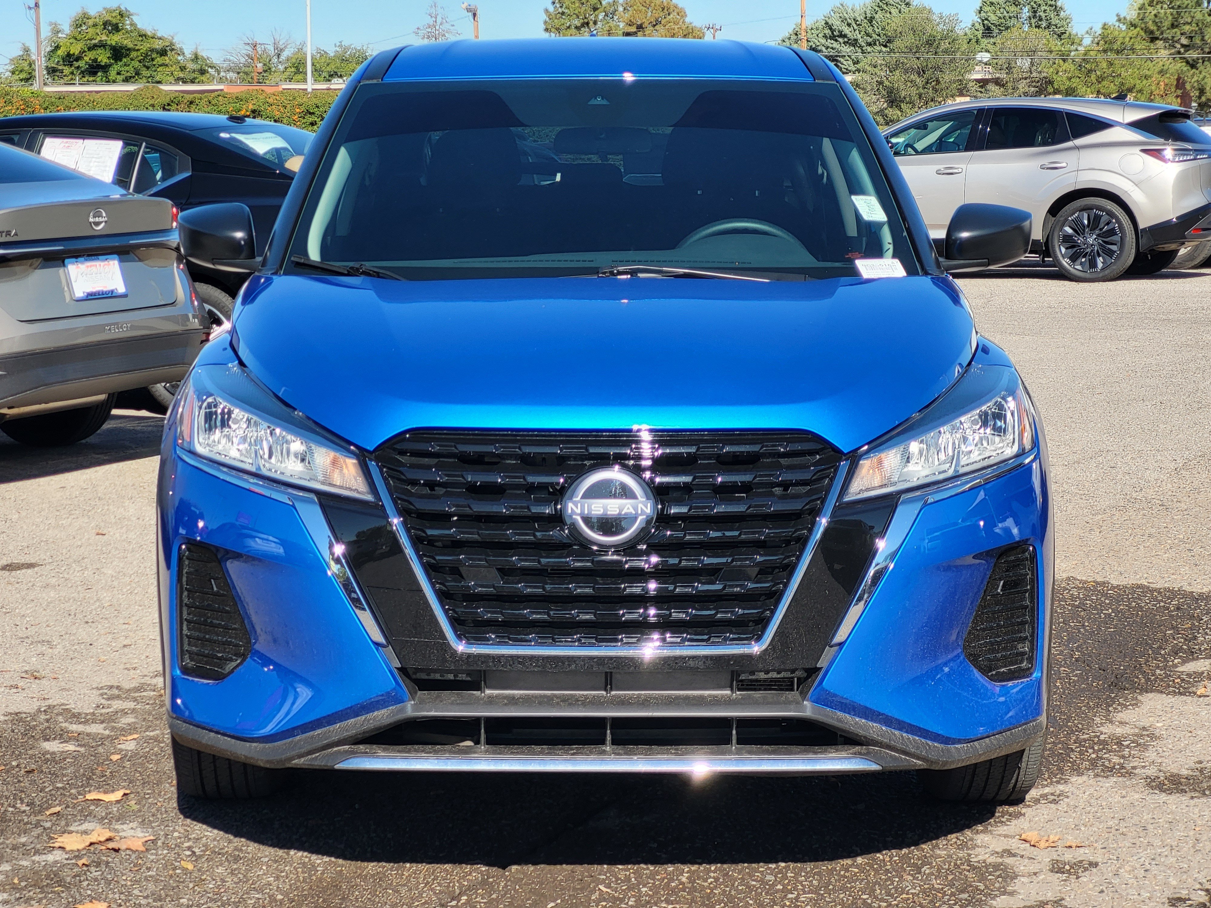 Certified 2025 Nissan Kicks Play S FWD image 3