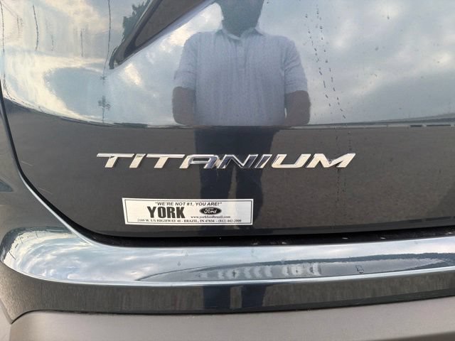 Used 2024 Ford Edge Titanium AWD/4WD image 11