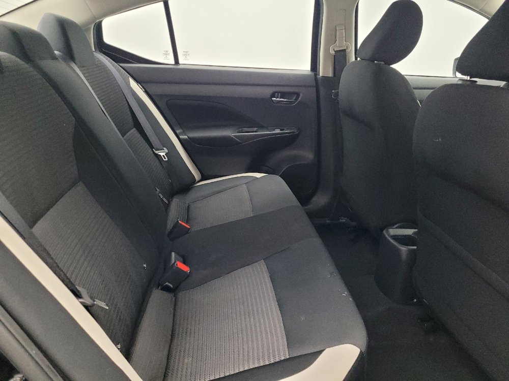 Used 2021 Nissan Versa SV image 19