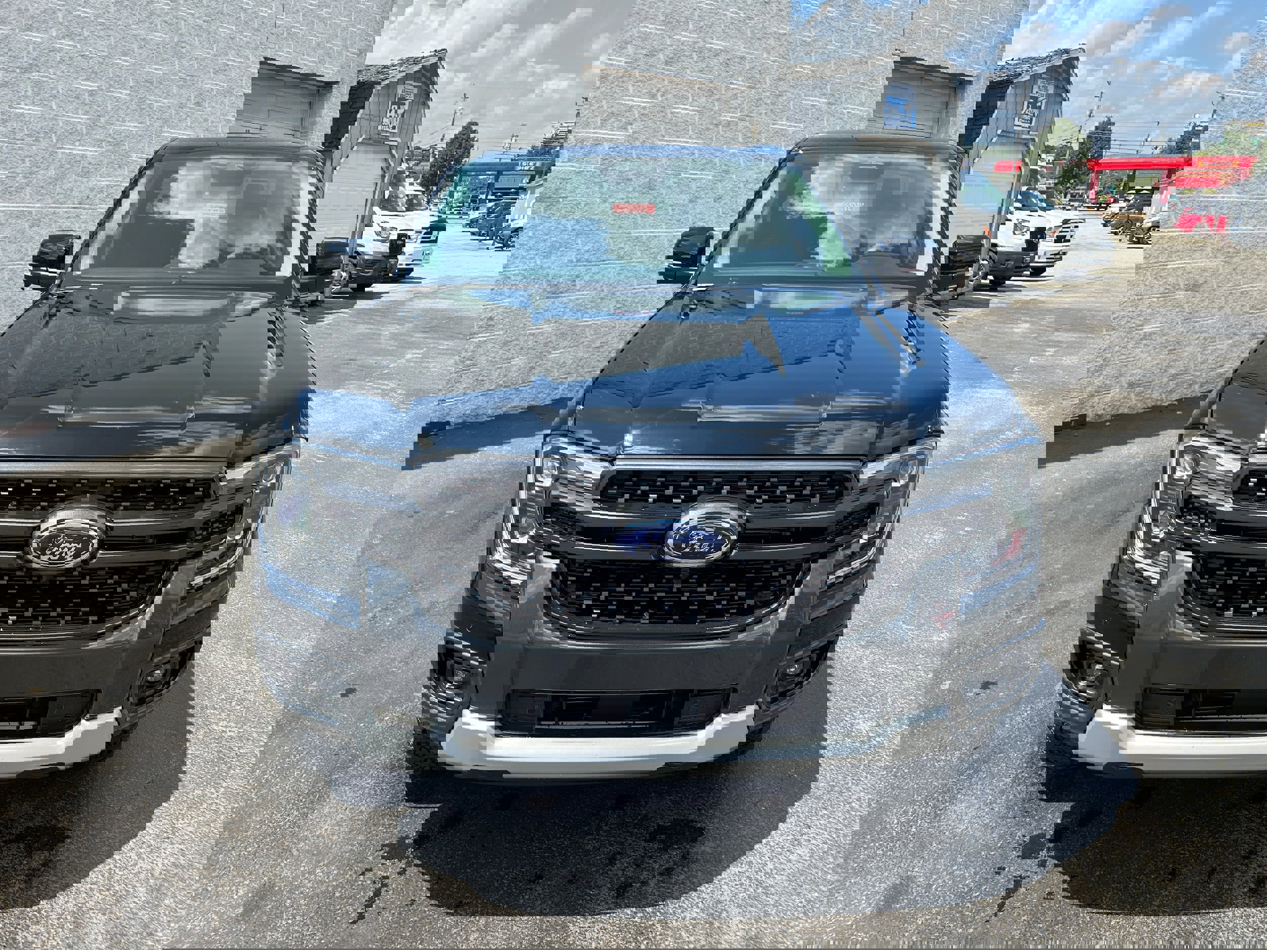 New 2025 Ford Ranger Lariat w/ Trailer Tow Package image 19