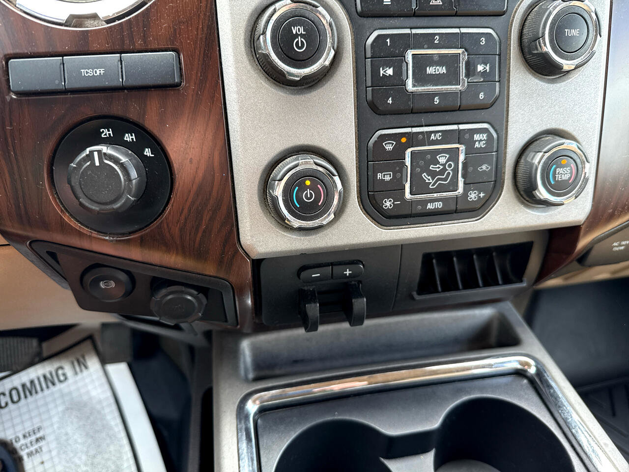 Used 2016 Ford F350 Lariat w/ Chrome Package image 18