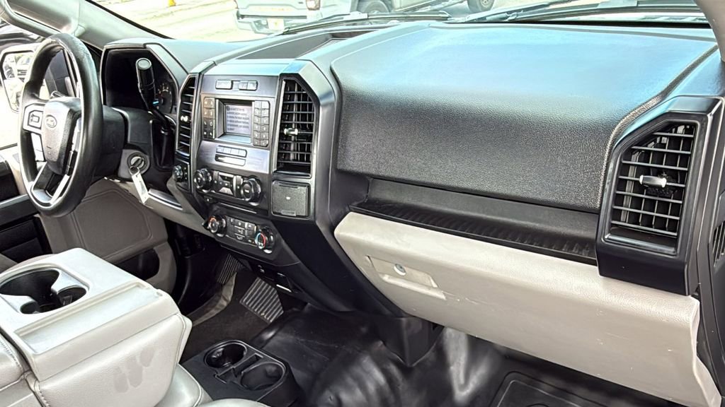 Used 2018 Ford F150 XL w/ Equipment Group 101A Mid AWD/4WD image 38