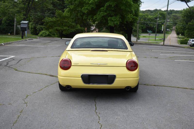 Used 2002 Ford Thunderbird RWD image 6