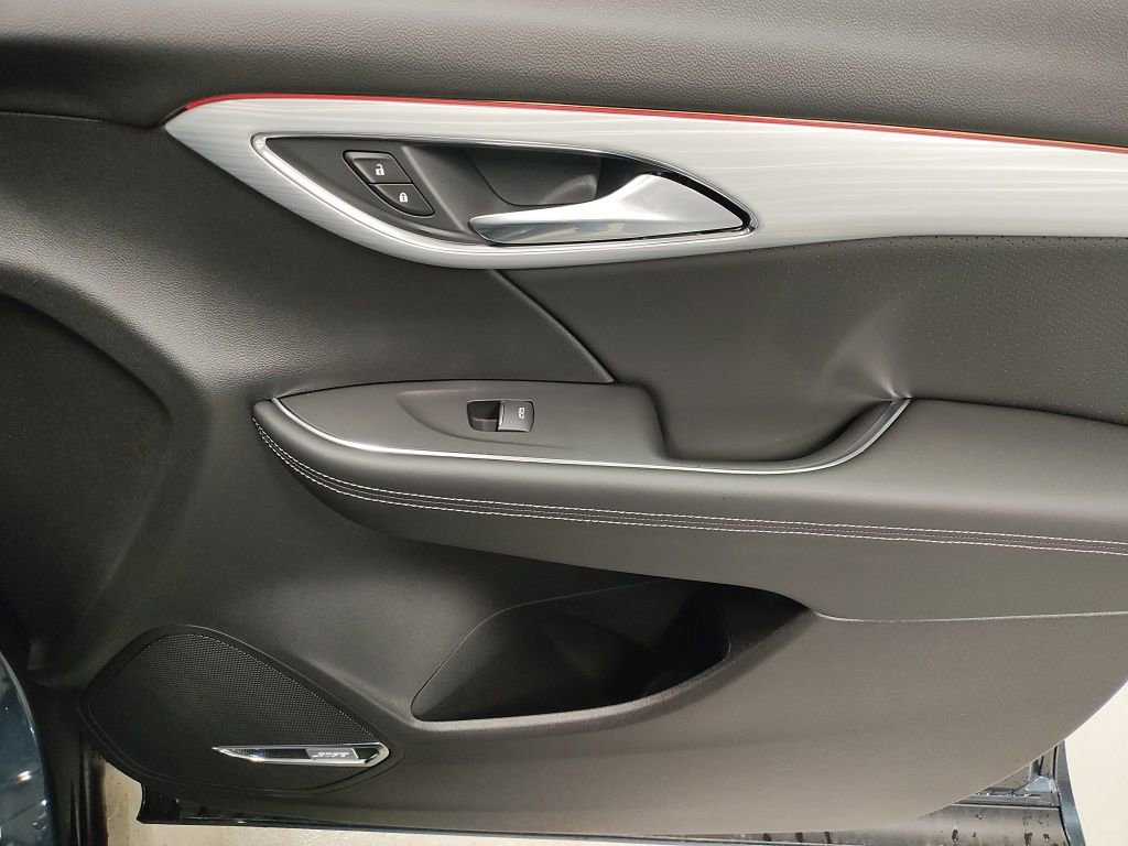 New 2026 Buick Envision Avenir image 10