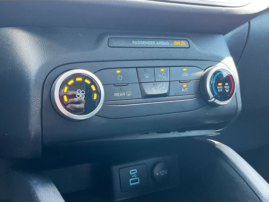 Used 2023 Ford Escape FWD image 15