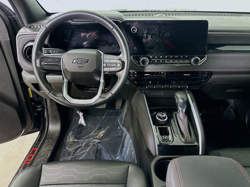 Used 2023 Chevrolet Colorado Z71 w/ Z71 Convenience Package 2 image 17