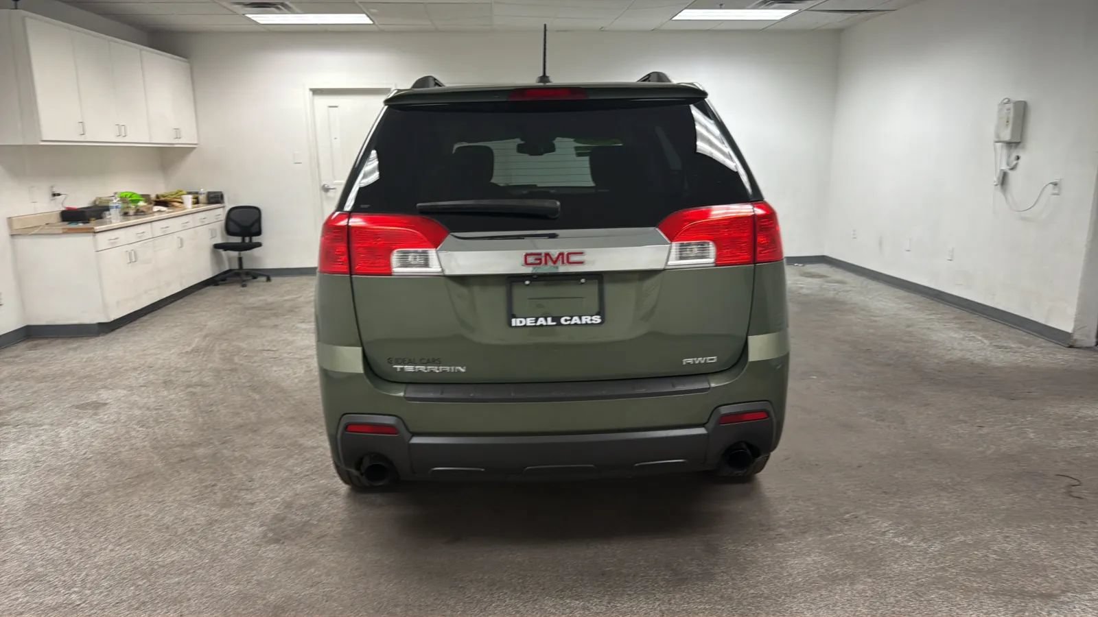 Used 2015 GMC Terrain SLE AWD/4WD image 6