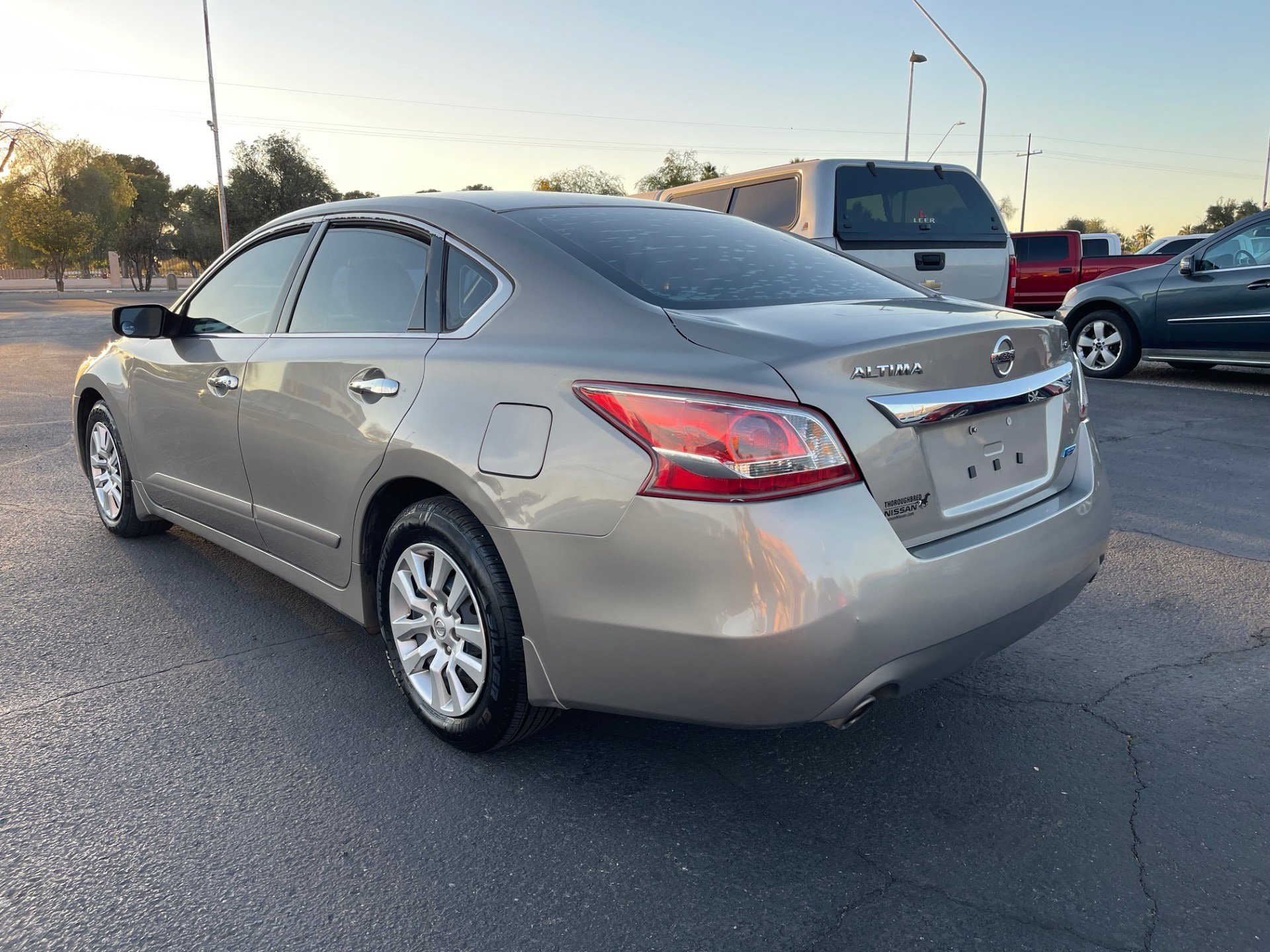 Used 2013 Nissan Altima 2.5 S FWD image 3