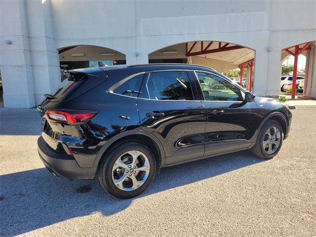 Used 2025 Ford Escape ST-Line Select image 13