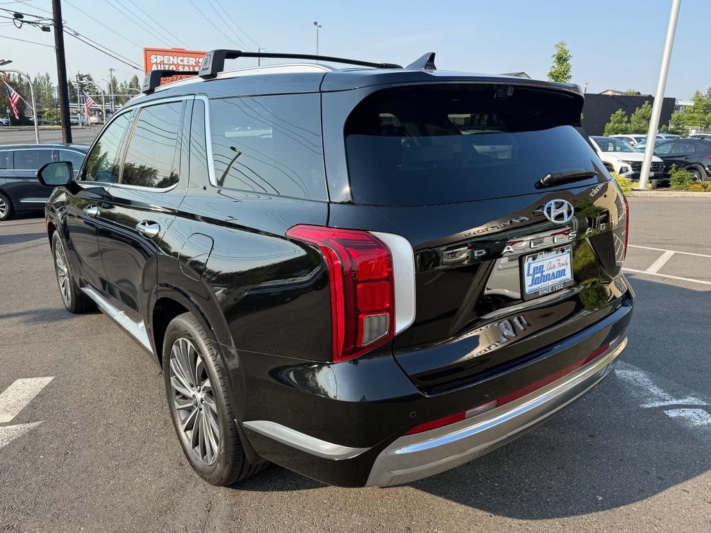 Certified 2023 Hyundai Palisade Calligraphy AWD/4WD image 3