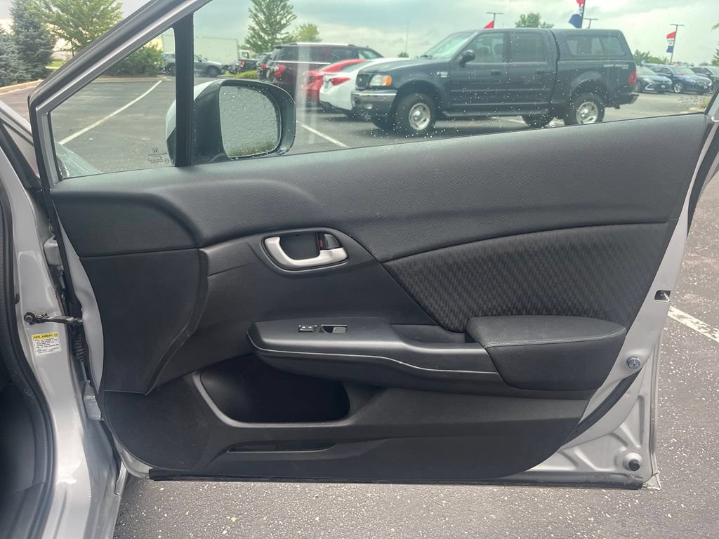 Used 2015 Honda Civic SE image 11