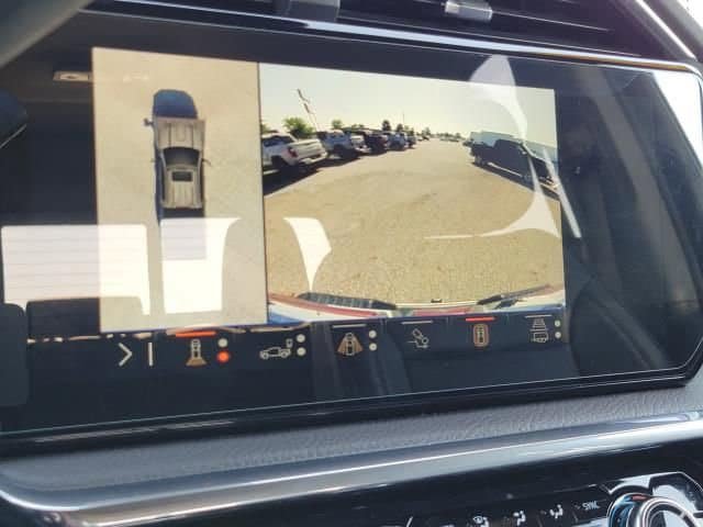 Used 2024 GMC Sierra 3500 Denali w/ Technology Package AWD/4WD image 34