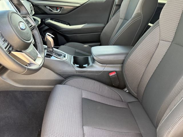 Used 2025 Subaru Outback Premium image 11