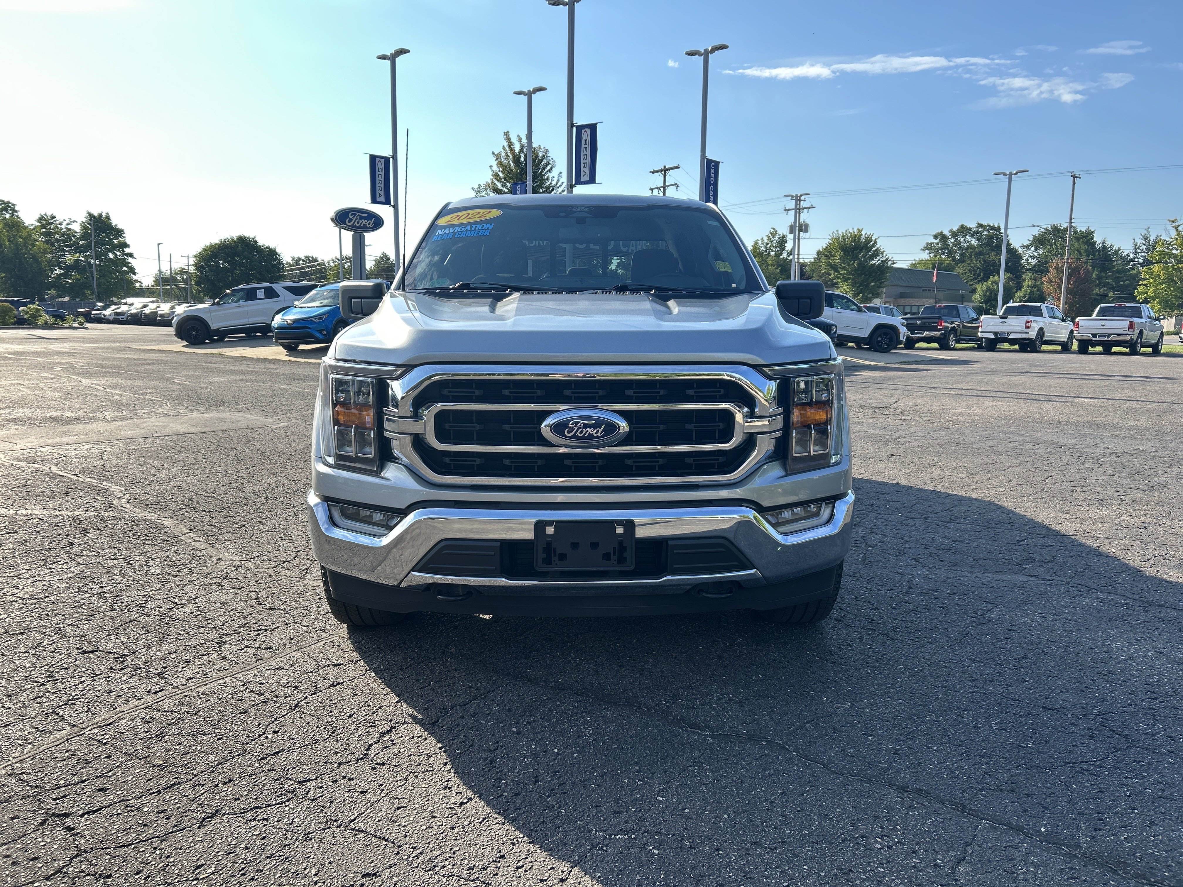 Certified 2022 Ford F150 XLT w/ Equipment Group 302A High image 9