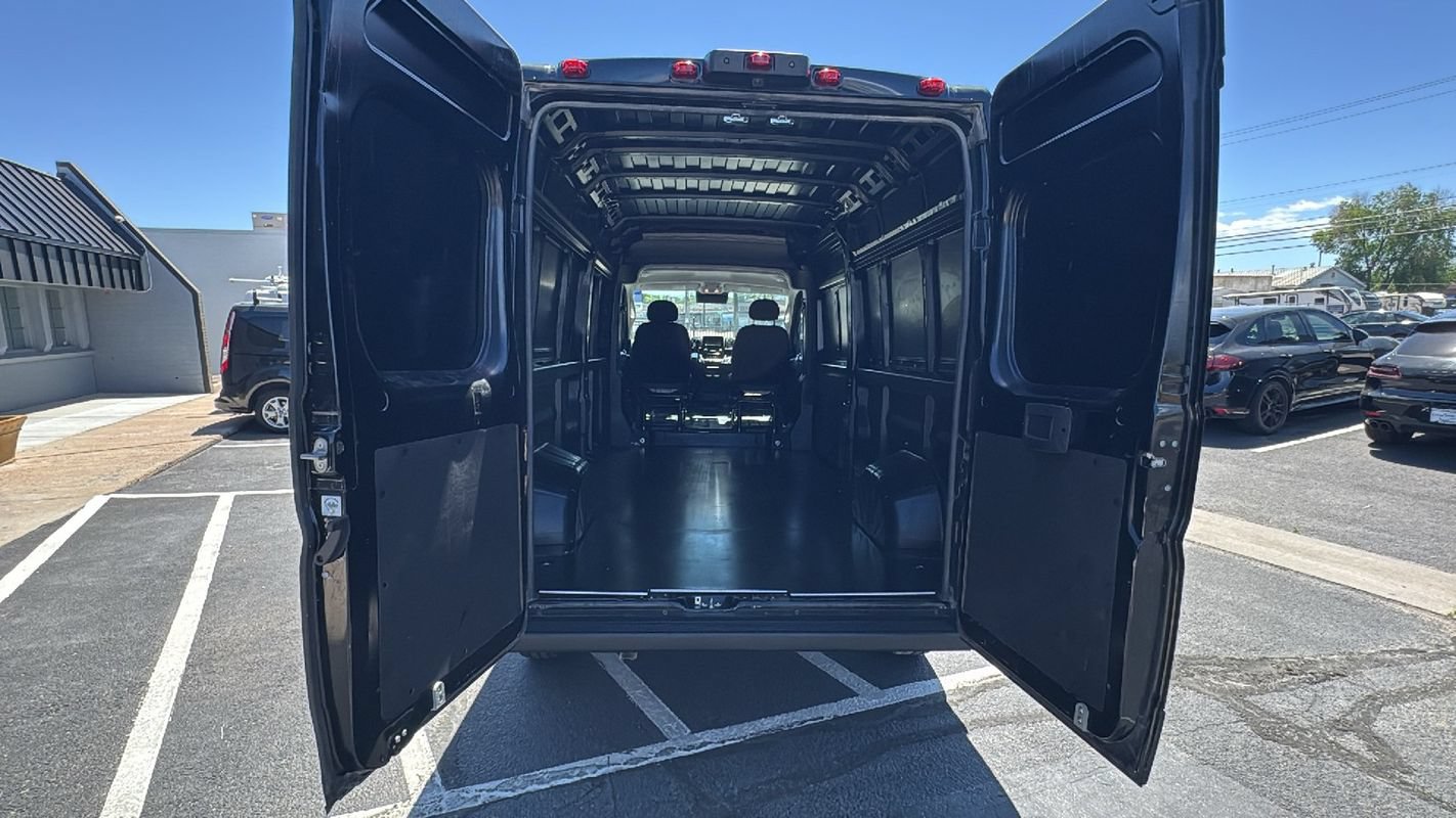 Used 2025 RAM ProMaster 2500 FWD image 14