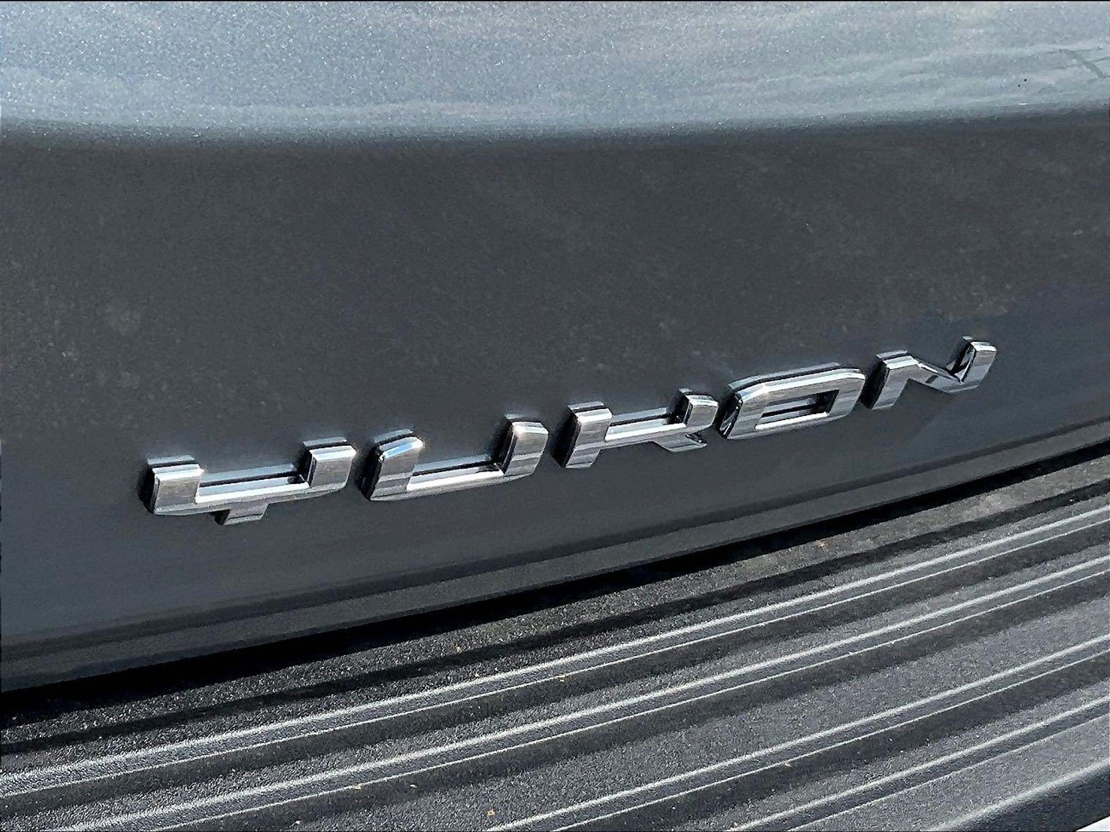 New 2026 GMC Yukon XL Denali AWD/4WD image 14