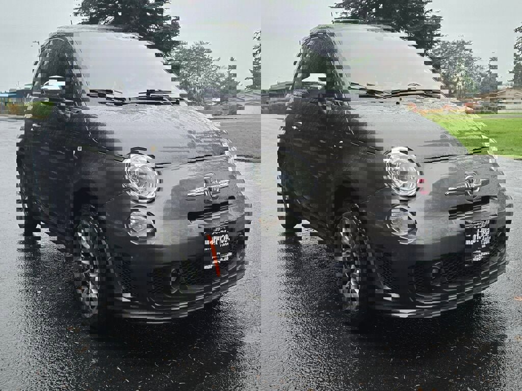 Used 2018 FIAT 500 Lounge image 8