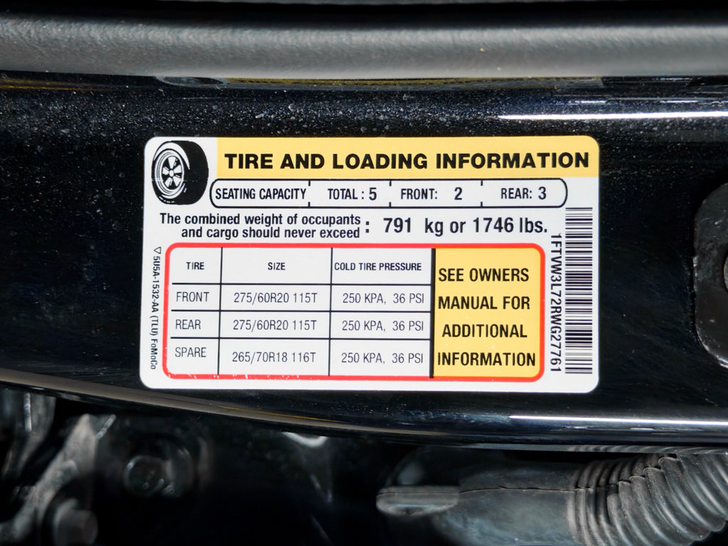 Used 2024 Ford F150 Lightning Flash AWD/4WD image 33