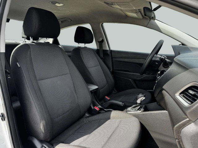 Used 2022 Hyundai Accent SEL image 43