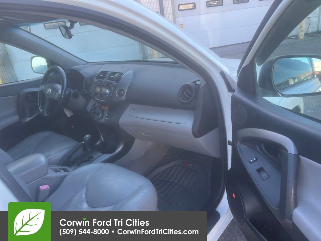 Used 2010 Toyota RAV4 Limited FWD image 5