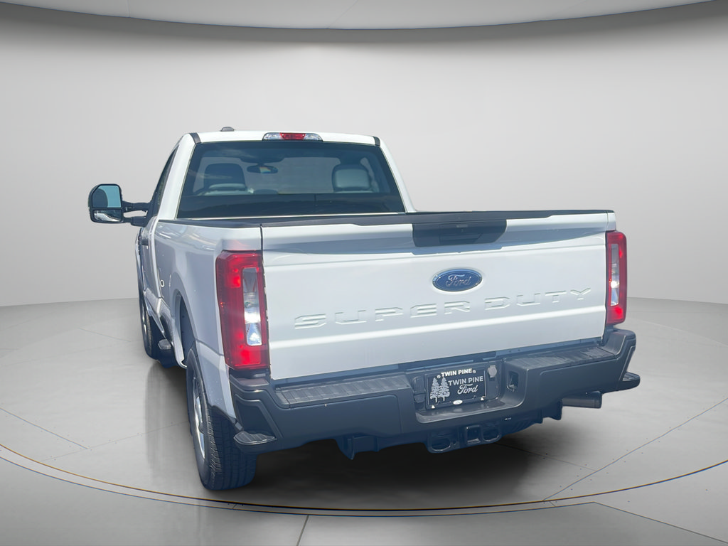 Used 2023 Ford F250 XL RWD image 8