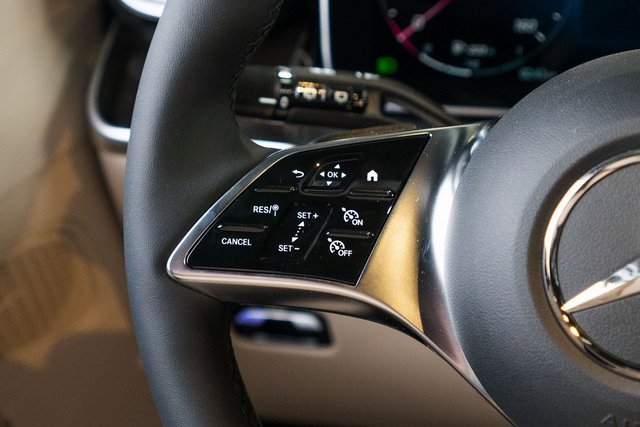 New 2026 Mercedes-Benz GLC 300 GLC 300 image 27