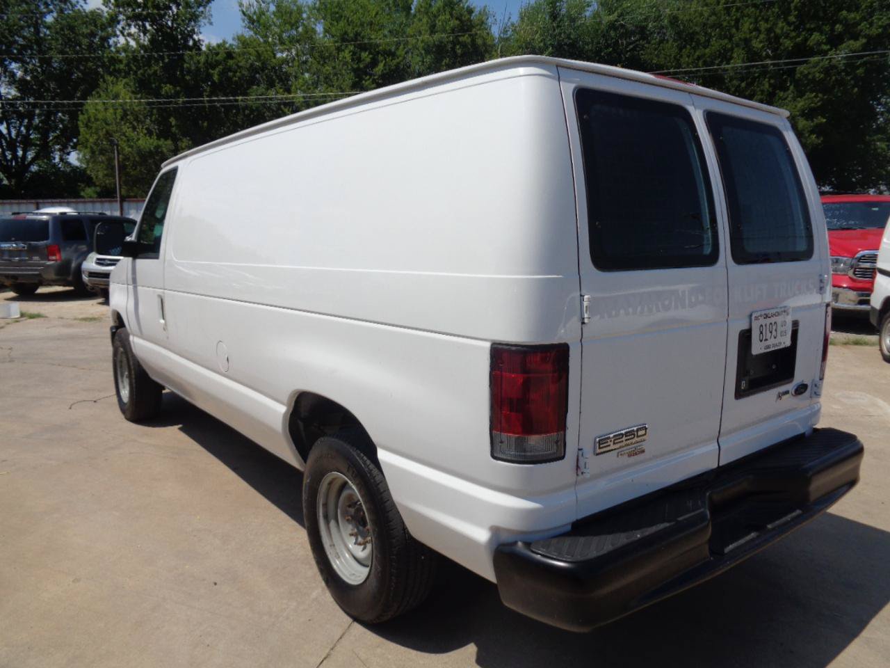Used 2012 Ford E-250 and Econoline 250 w/ PWR Group RWD image 4